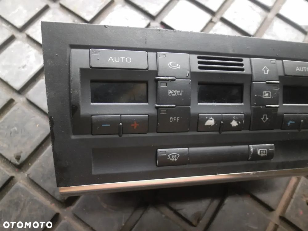 PANEL KLIMATYZACJI AUDI A4 B6 8E0820043AA - 2
