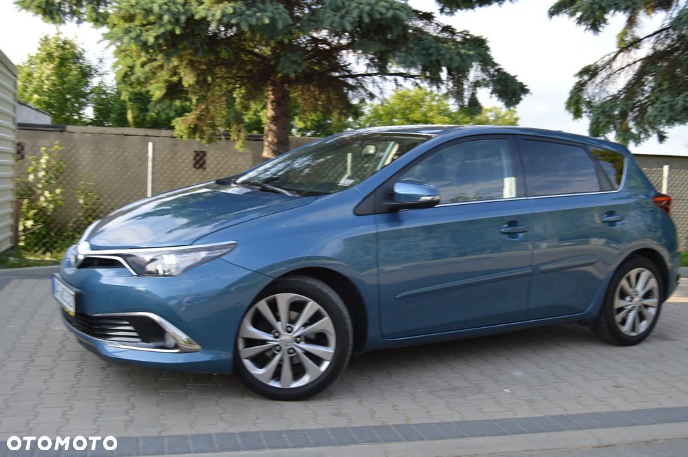 Toyota Auris 1.2 Turbo Executive - 11