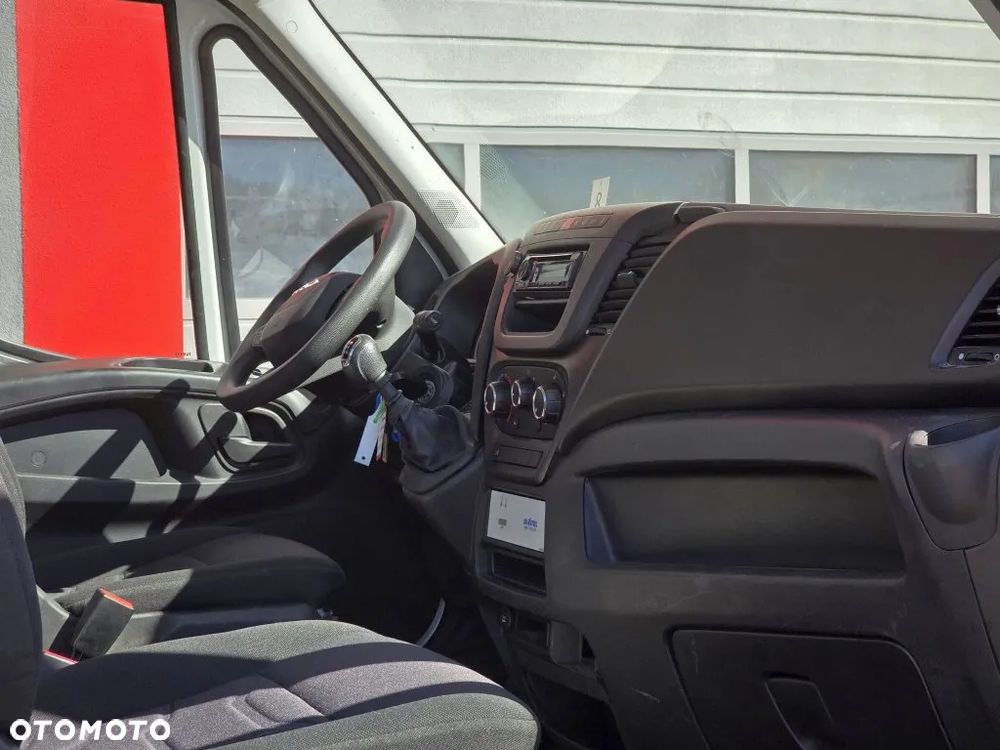 Iveco Daily / Oil&Steel 1812 - 7