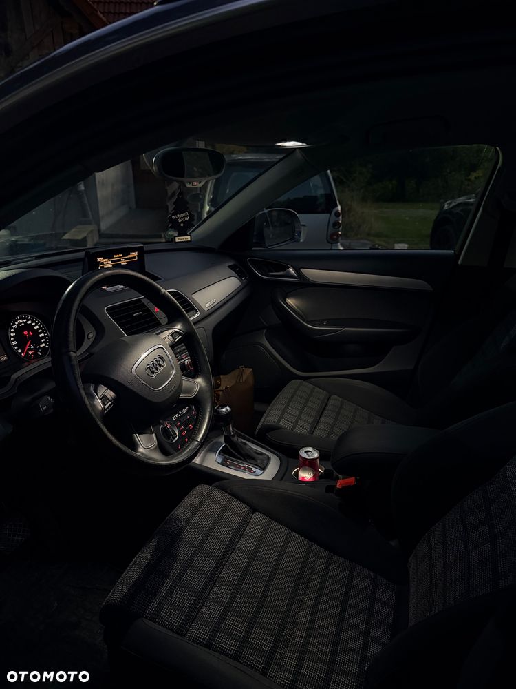 Audi Q3 - 10