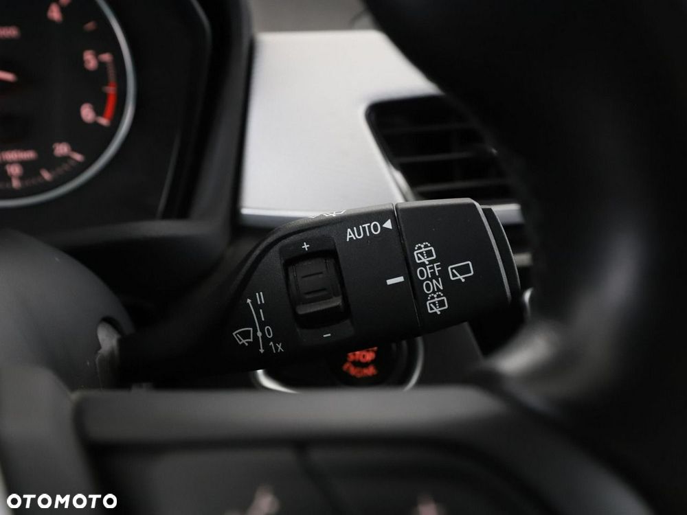BMW X1 sDrive18d M Sport - 32