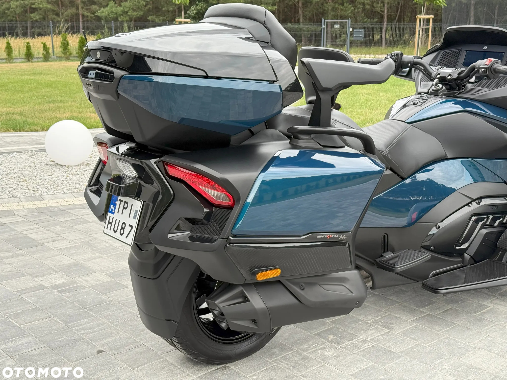 Can-Am Spyder - 9