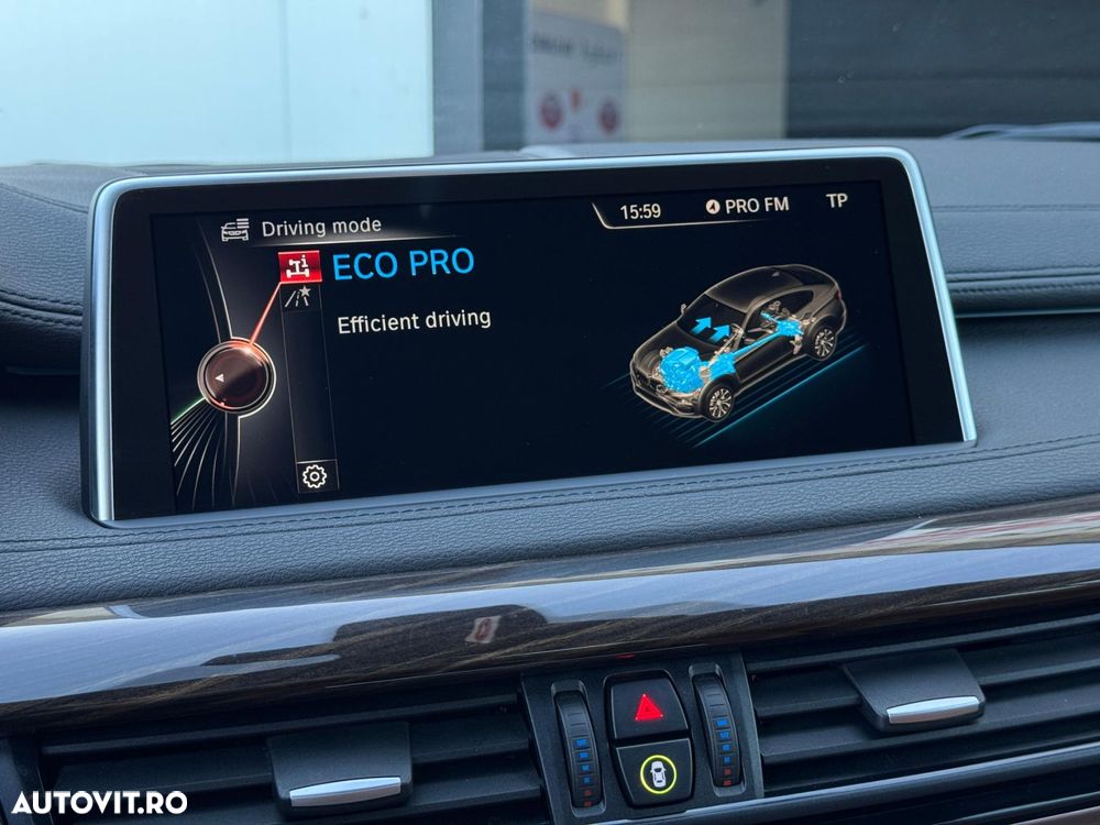 BMW X6 xDrive30d - 16