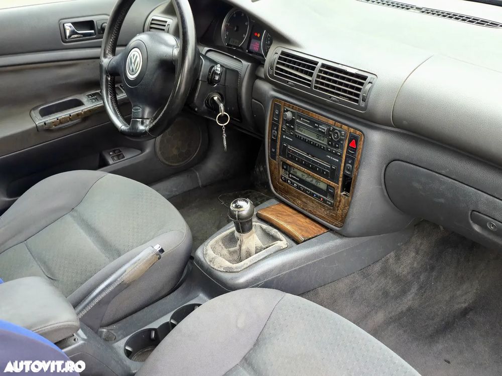 Volkswagen Passat 1.9 TDI - 10