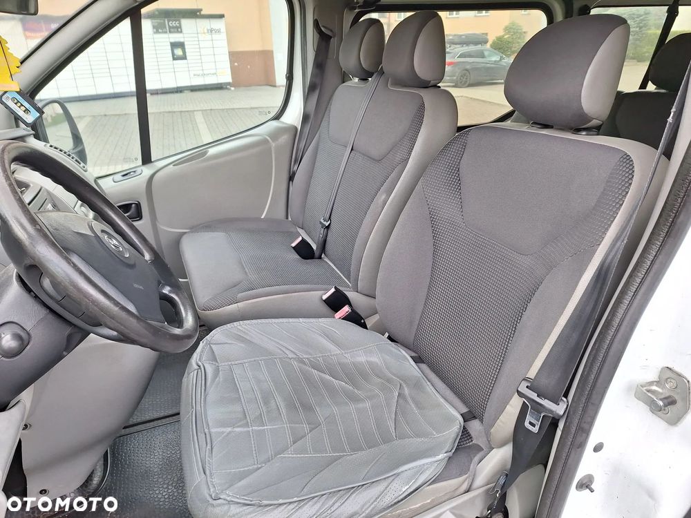 Opel Vivaro L2H1 2.9t - 9