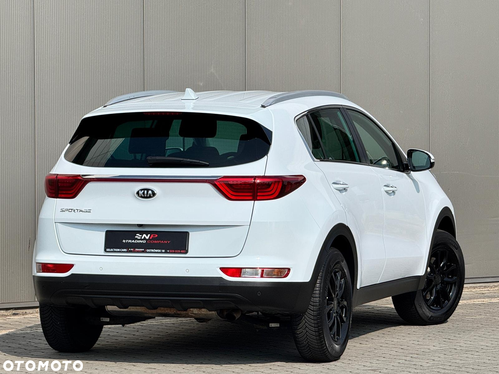 Kia Sportage 1.6 GDI 2WD DREAM-TEAM EDITION - 4