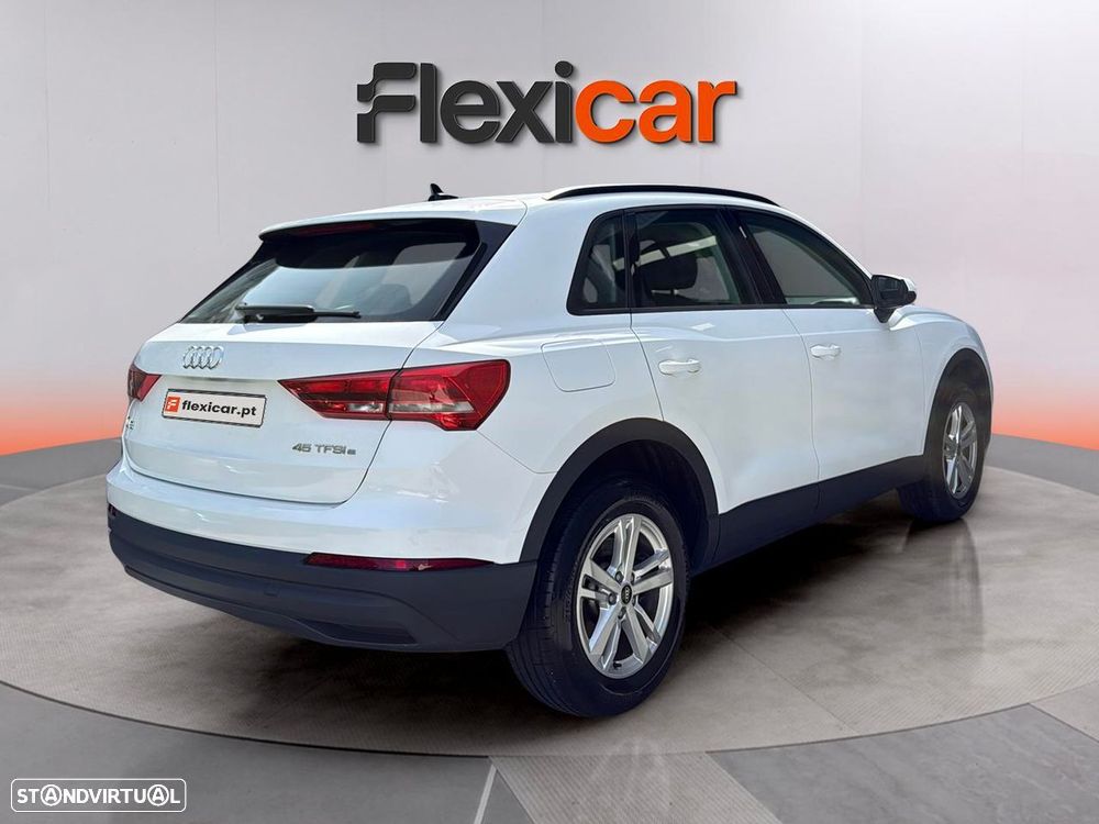 Audi Q3 45 TFSIe S tronic - 6