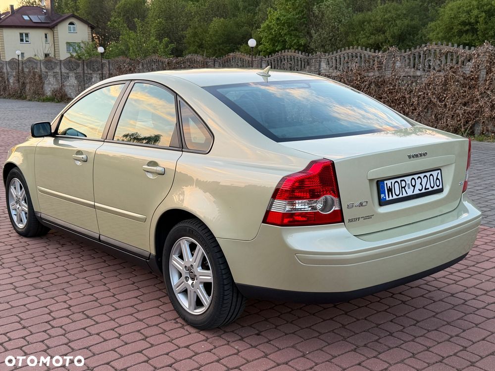 Volvo S40 2.4i Momentum - 9