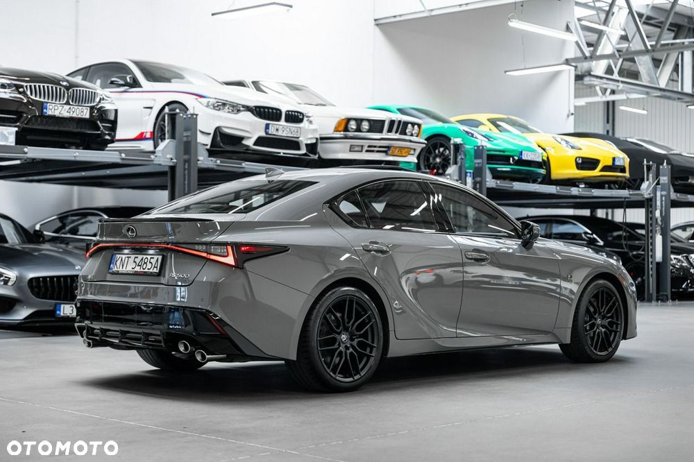 Lexus IS - 7