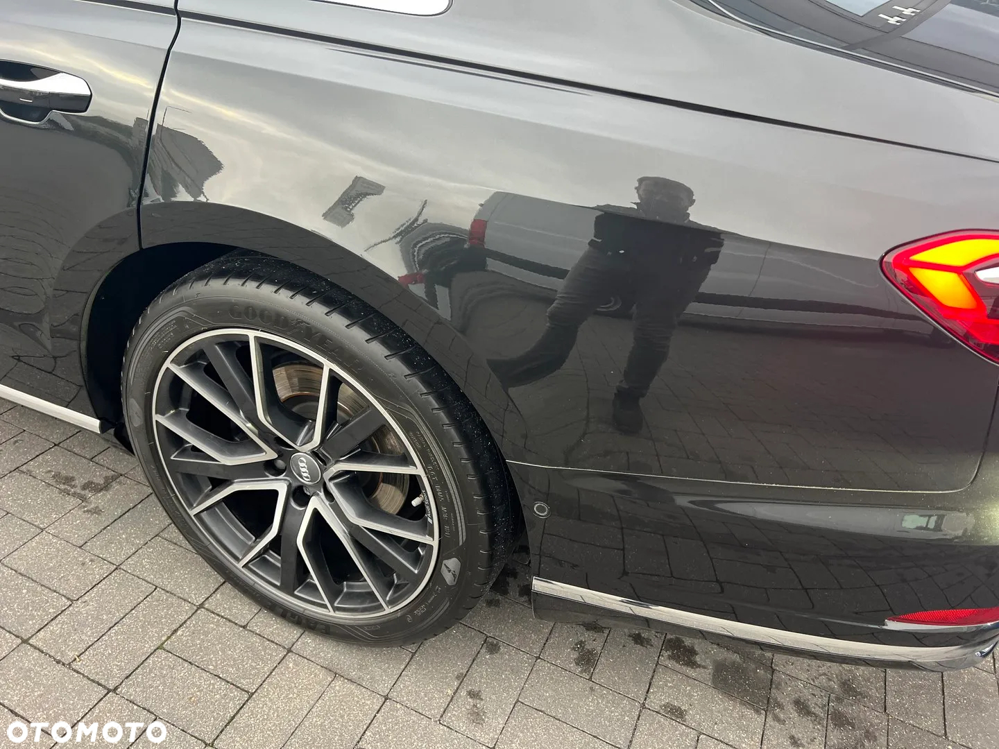 Audi A8 - 9
