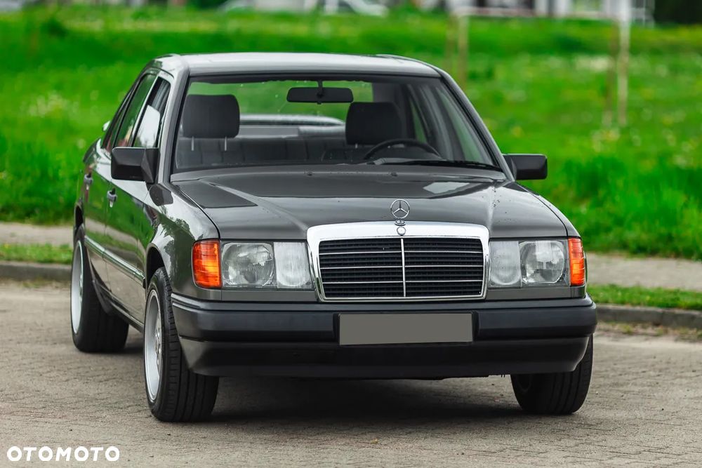 Mercedes-Benz W124 (1984-1993) - 2