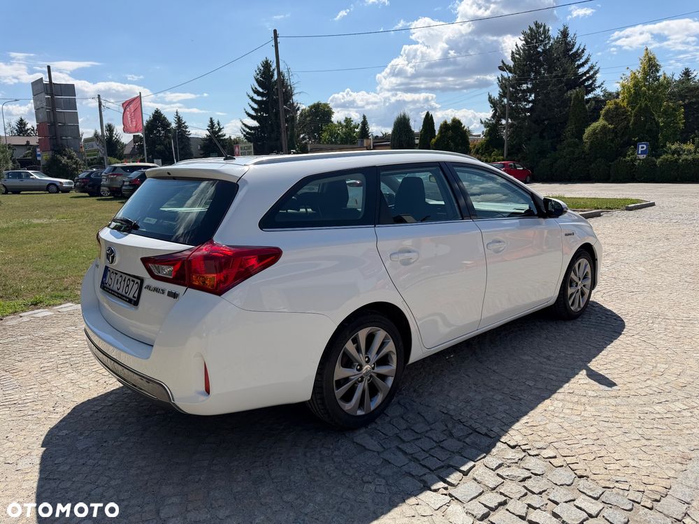 Toyota Auris - 8