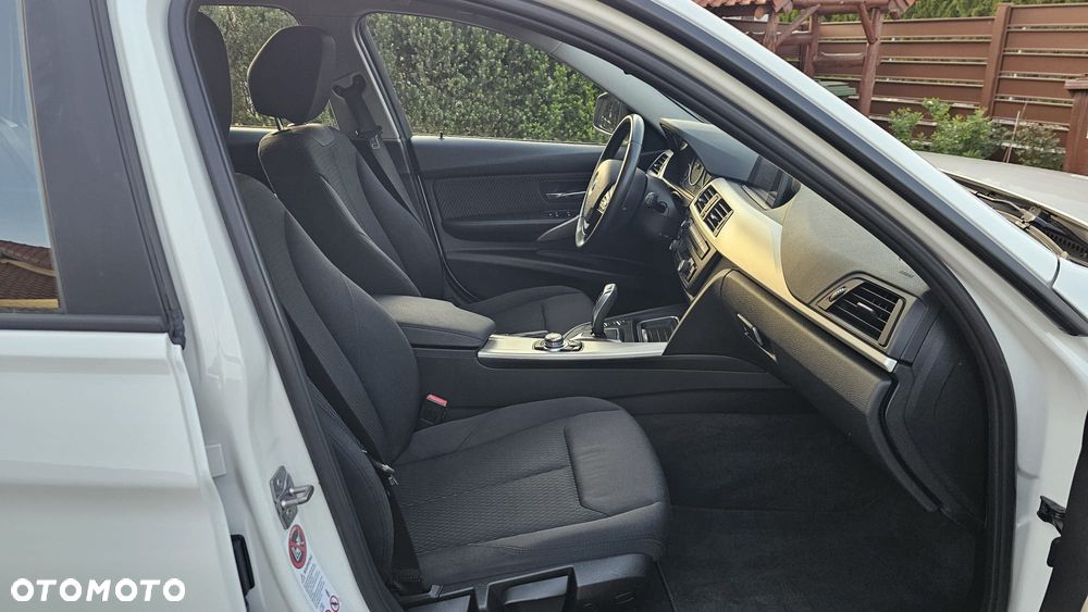 BMW Seria 3 - 15