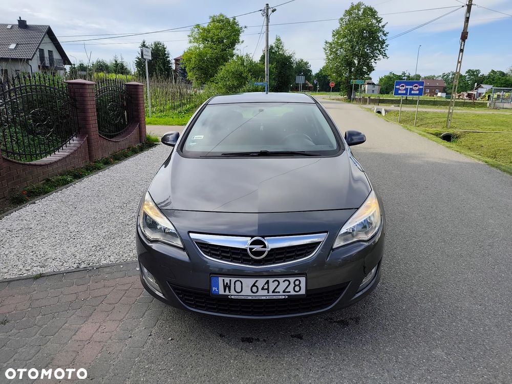 Opel Astra 1.4 - 7