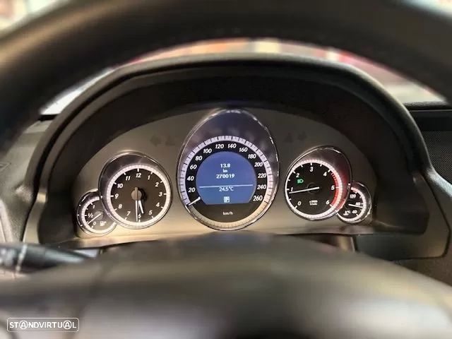 Mercedes-Benz E 250 CDi Avantgarde BlueEfficiency - 17