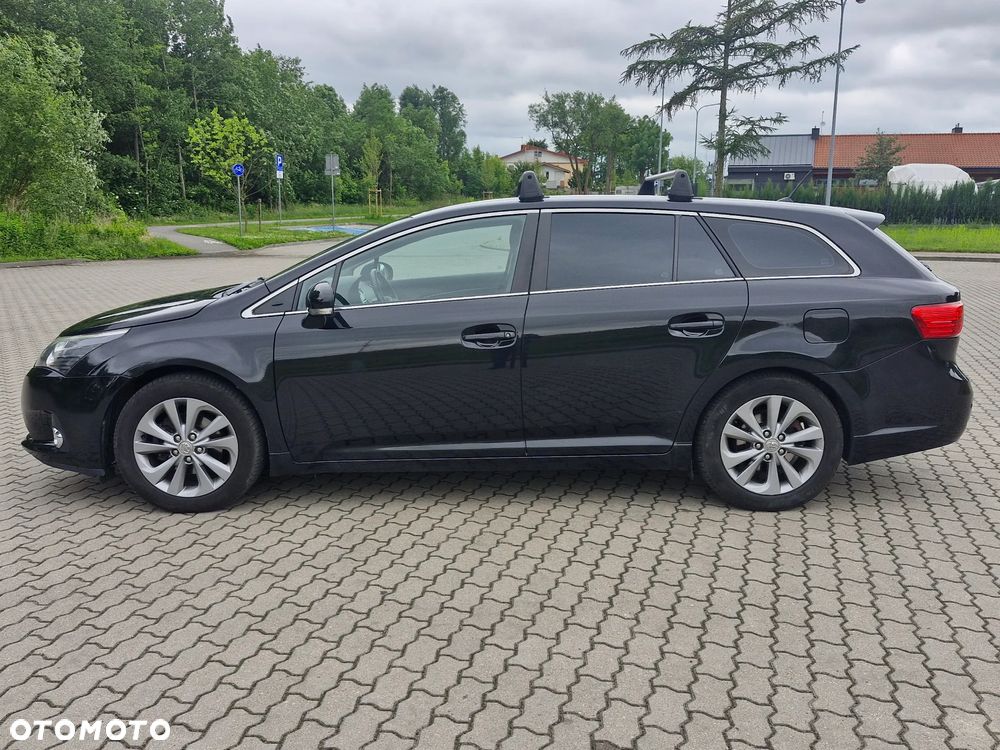 Toyota Avensis 1.8 Active - 7