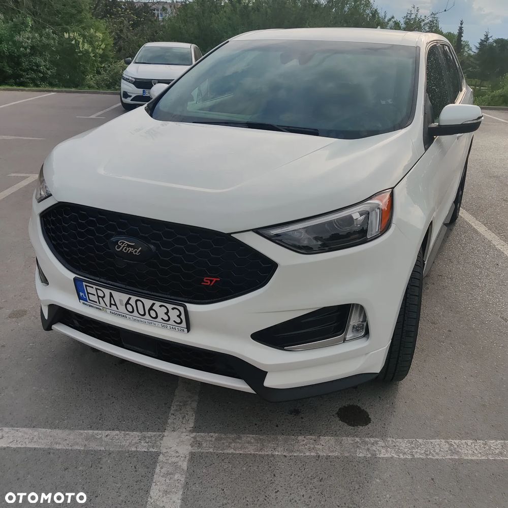 Ford Edge - 1