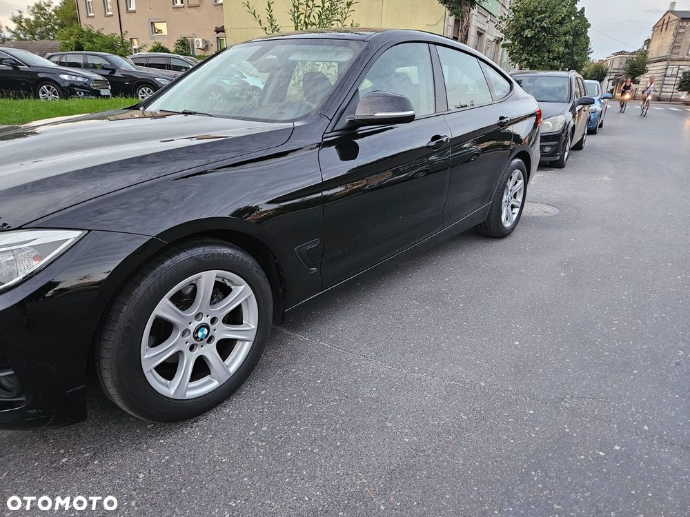 BMW 3GT 318d GT - 9