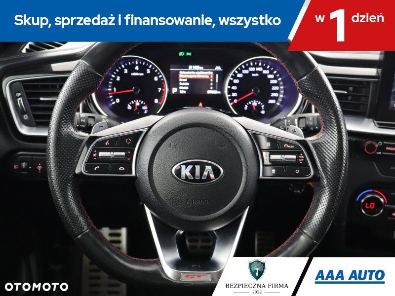 Kia ProCeed - 18