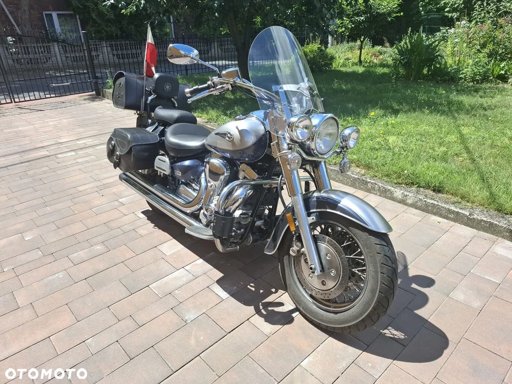 Yamaha Road Star - 9