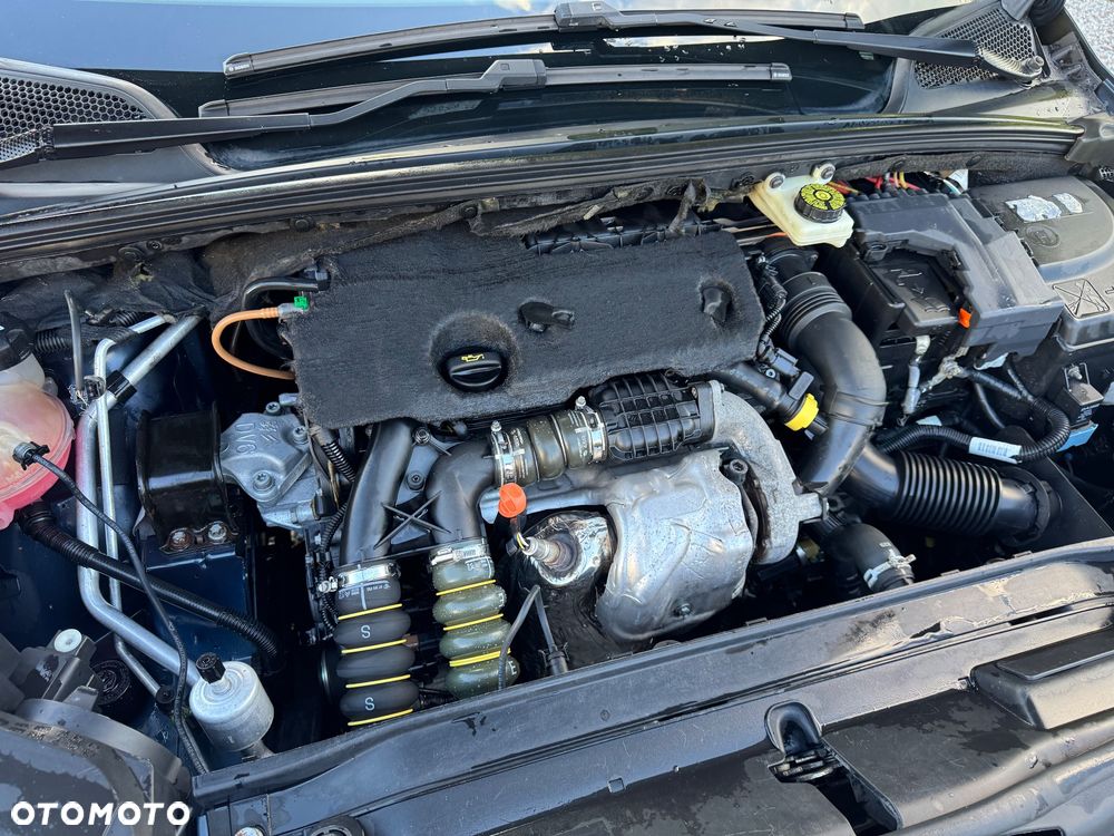 Citroën C4 HDi 115 Exclusive - 8