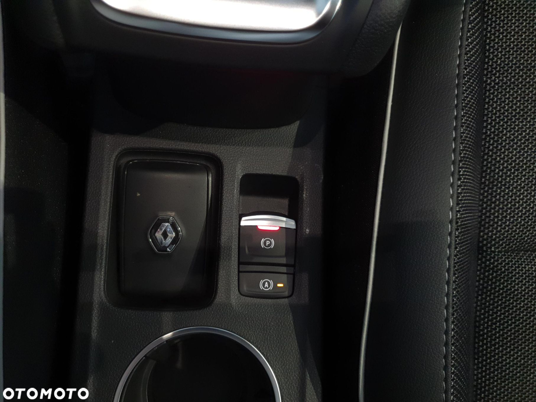Renault Captur - 15