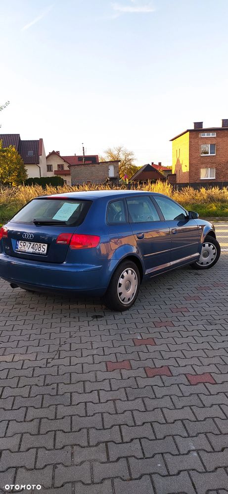 Audi A3 1.6 Attraction - 4
