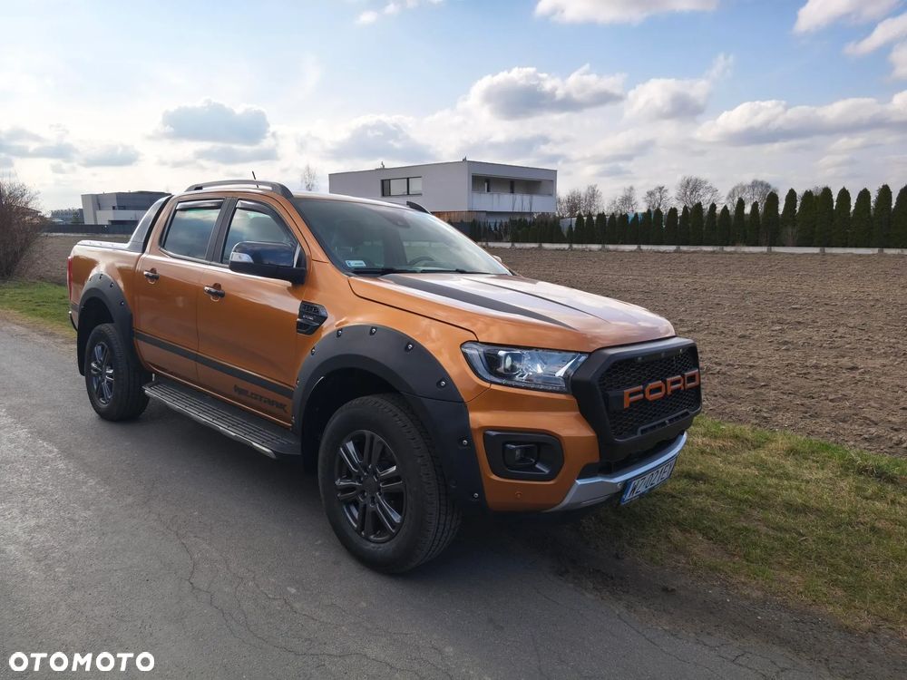 Ford Ranger 2.0 EcoBlue 4x4 DC Wildtrak - 4