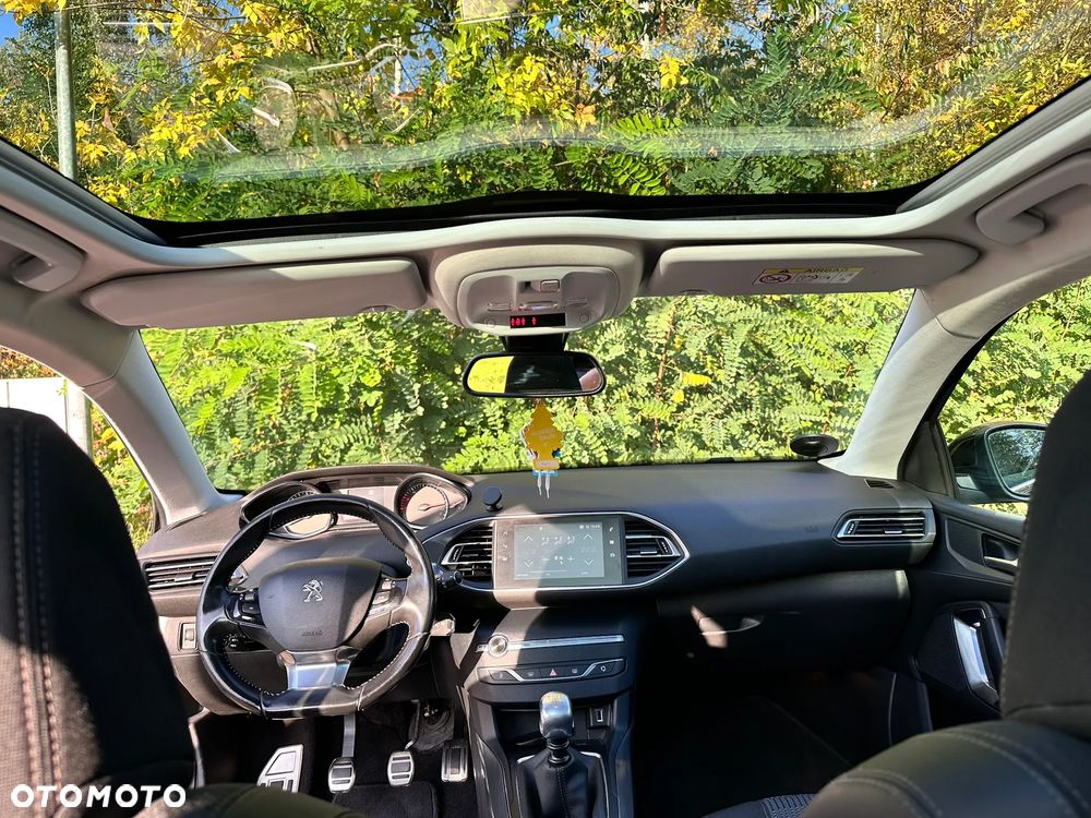 Peugeot 308 1.6 BlueHDi Allure S&S - 13