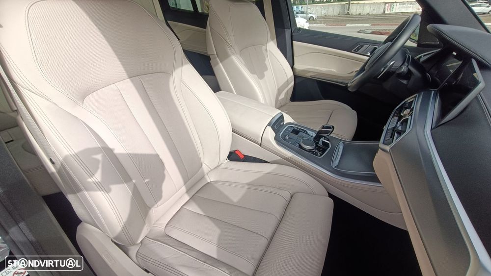 BMW X5 45 e xDrive Pack M - 16