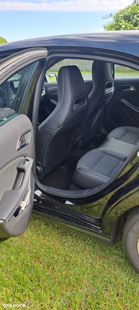 Mercedes-Benz Klasa A 180 (BlueEFFICIENCY) 7G-DCT - 9
