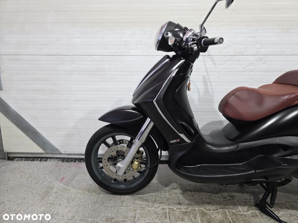 Piaggio Beverly - 8