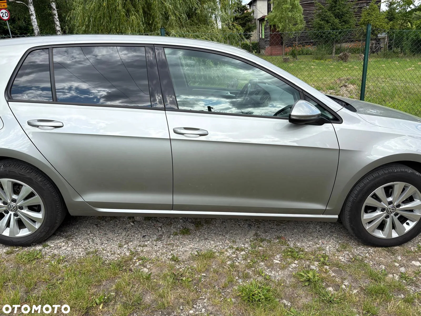 Volkswagen Golf 1.2 TSI BlueMotion Technology Comfortline - 3