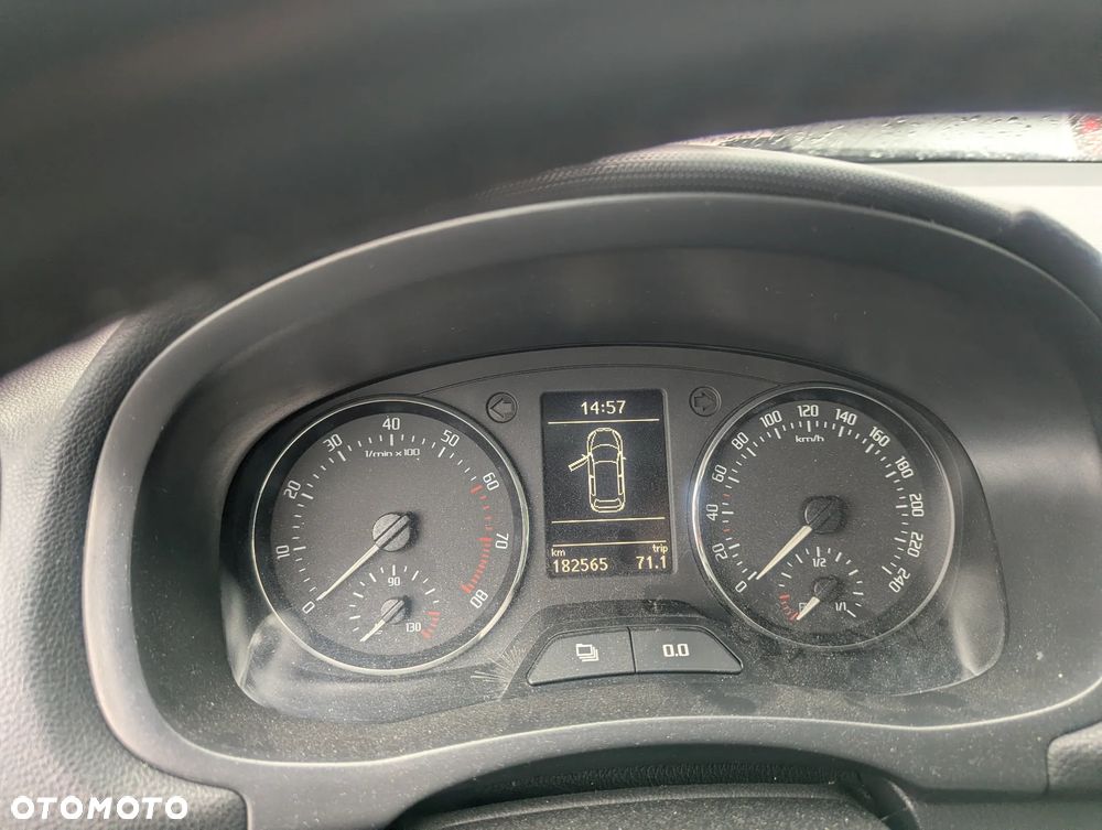 Skoda Roomster 1.2 TSI - 12