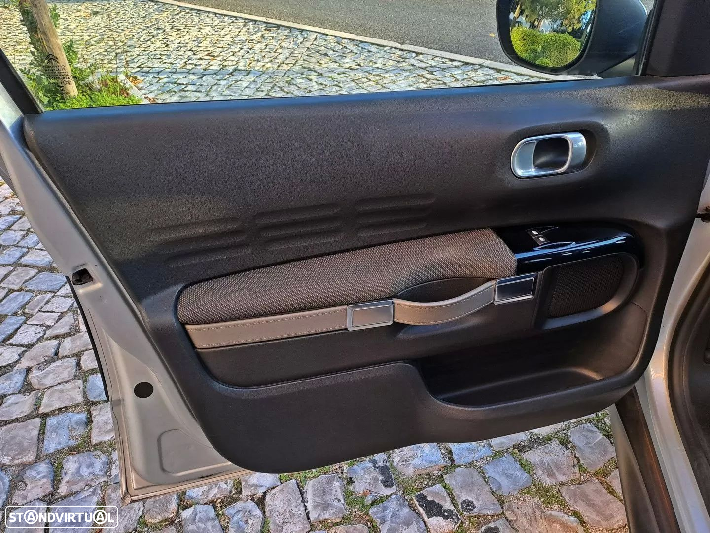 Citroën C4 Cactus 1.2 PureTech Shine - 9