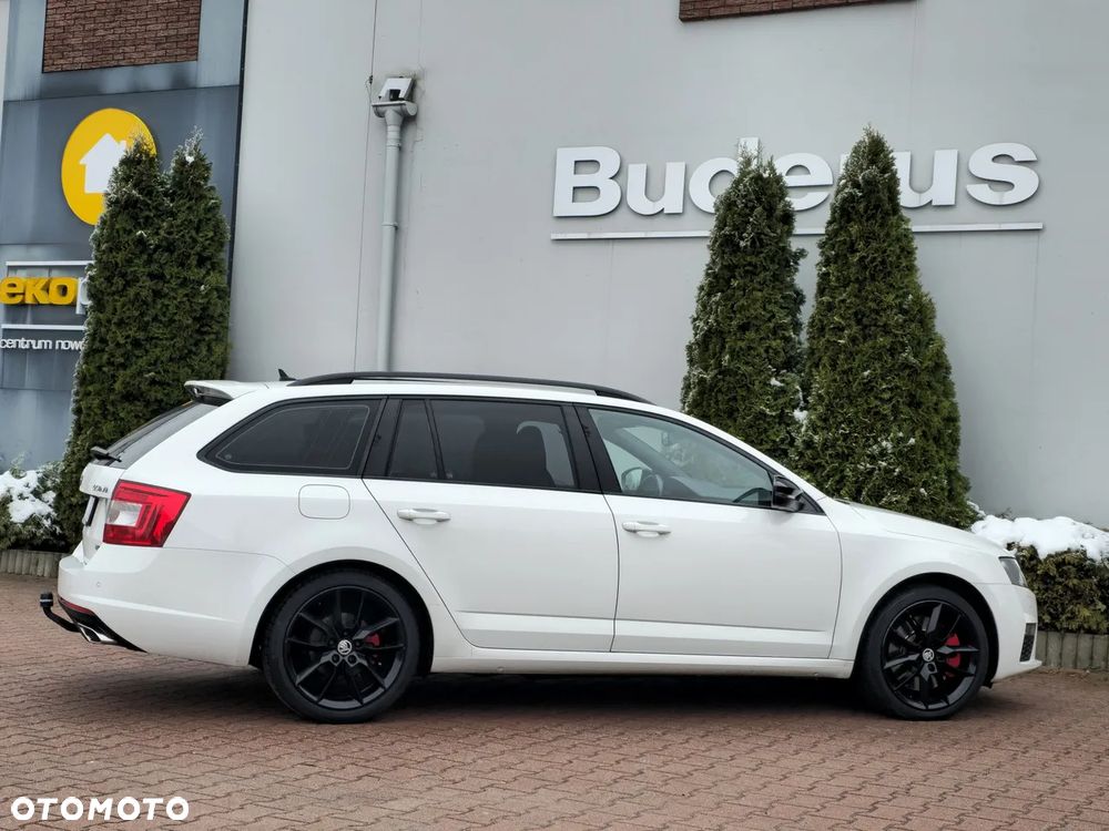 Skoda Octavia 2.0 TDI RS DSG - 11