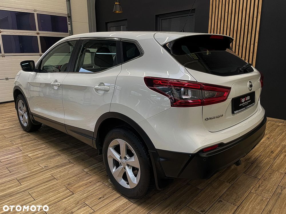 Nissan Qashqai 1.5 dCi N-Connecta - 10