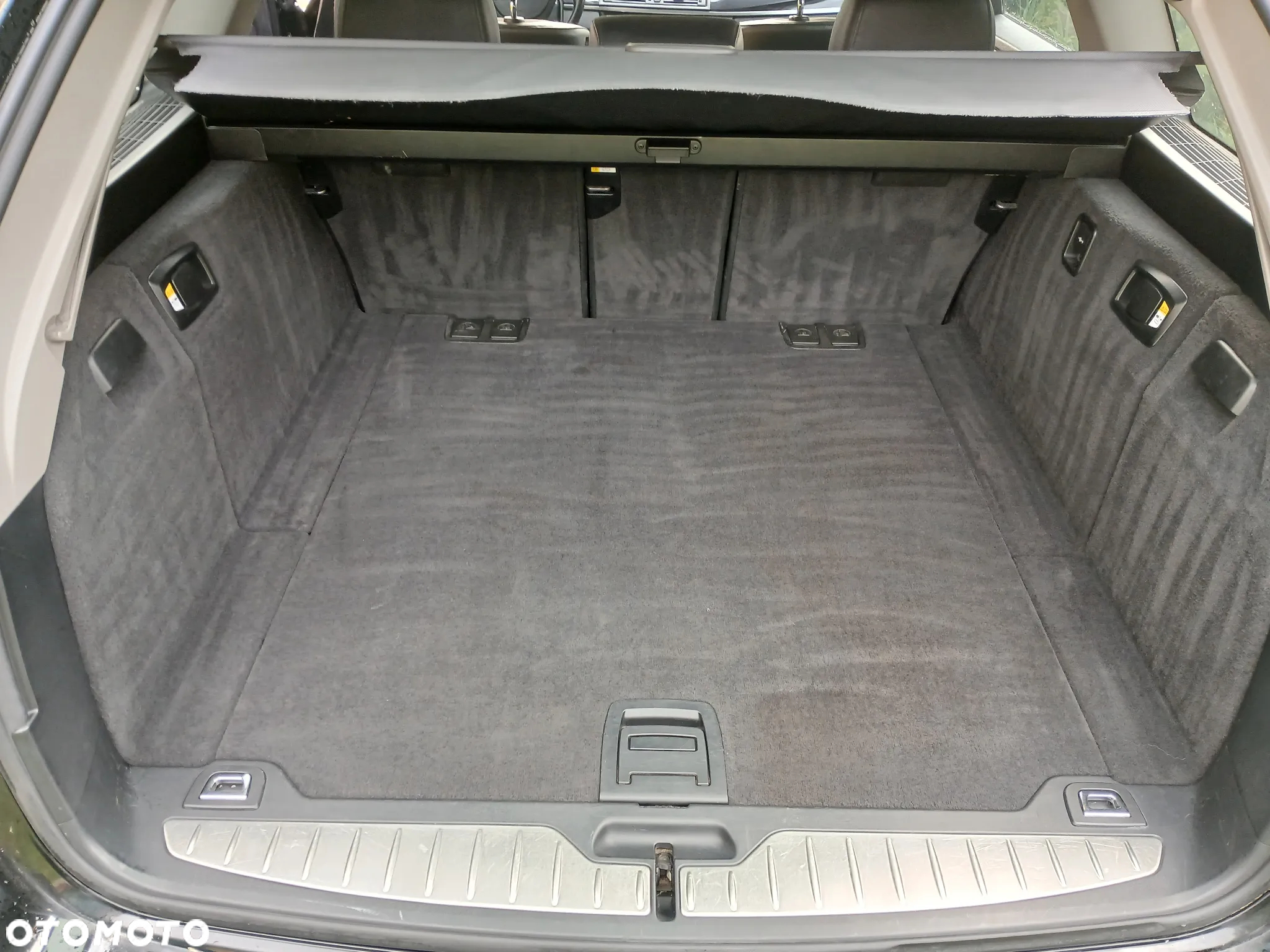 BMW Seria 5 520d Touring - 23