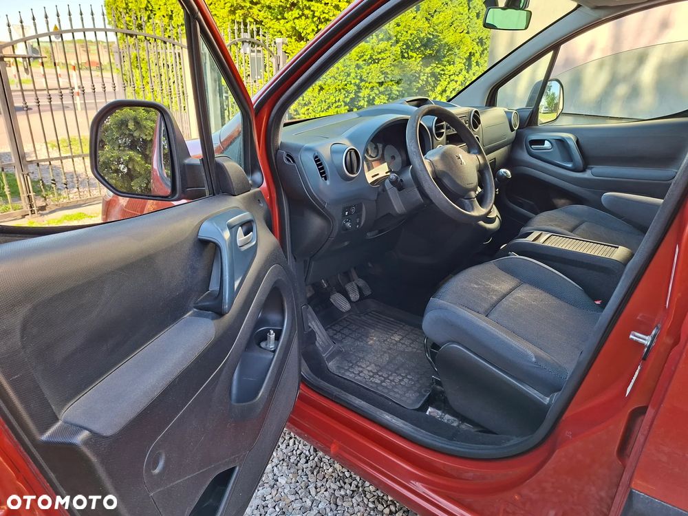 Peugeot Partner 90 Family - 14