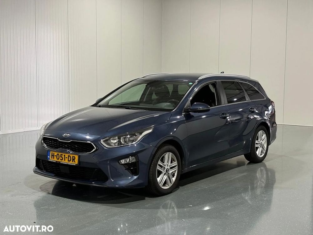 Kia Ceed - 7