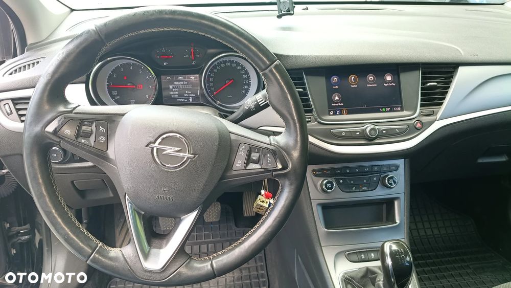 Opel Astra 1.2 T Edition S&S - 18