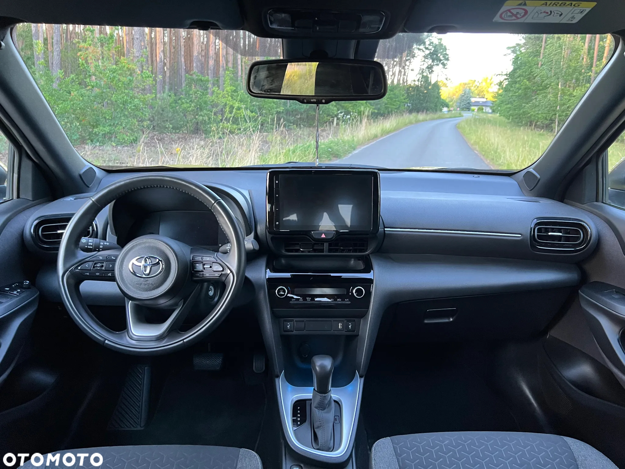 Toyota Yaris Cross Hybrid 1.5 Comfort - 10