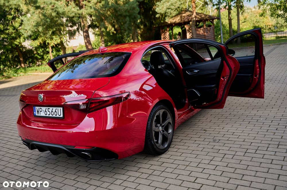Alfa Romeo Giulia 2.0 Turbo Veloce - 22