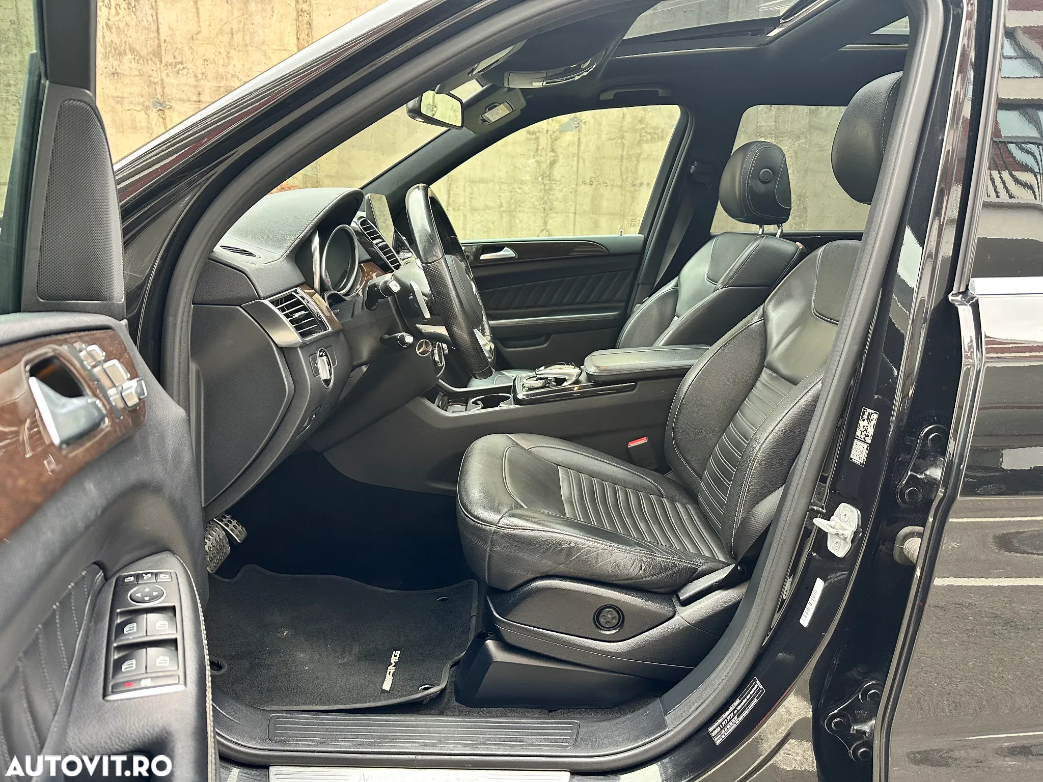 Mercedes-Benz GLS 350 d 4Matic 9G-TRONIC AMG Line - 9