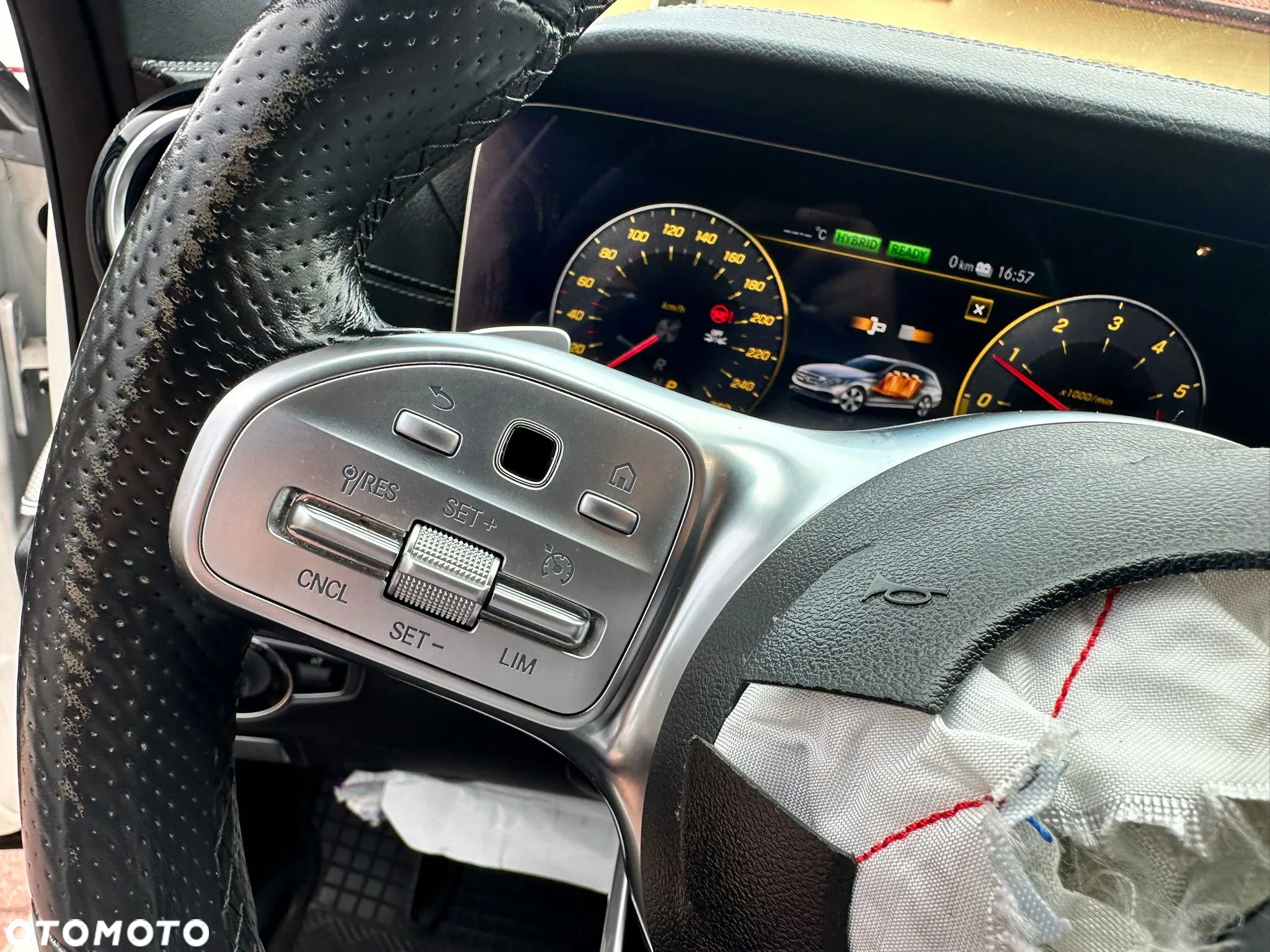 Mercedes-Benz Klasa E 300 de AMG/Avantgarde - 21