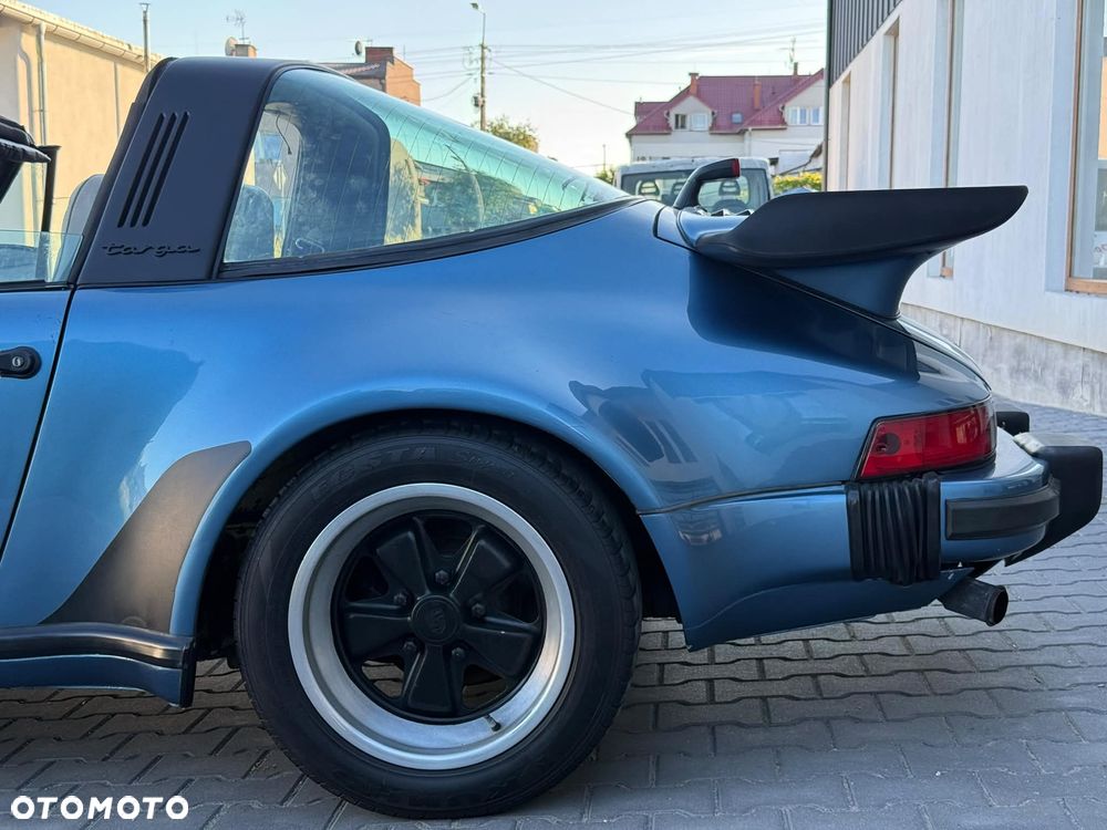 Porsche 911 - 7