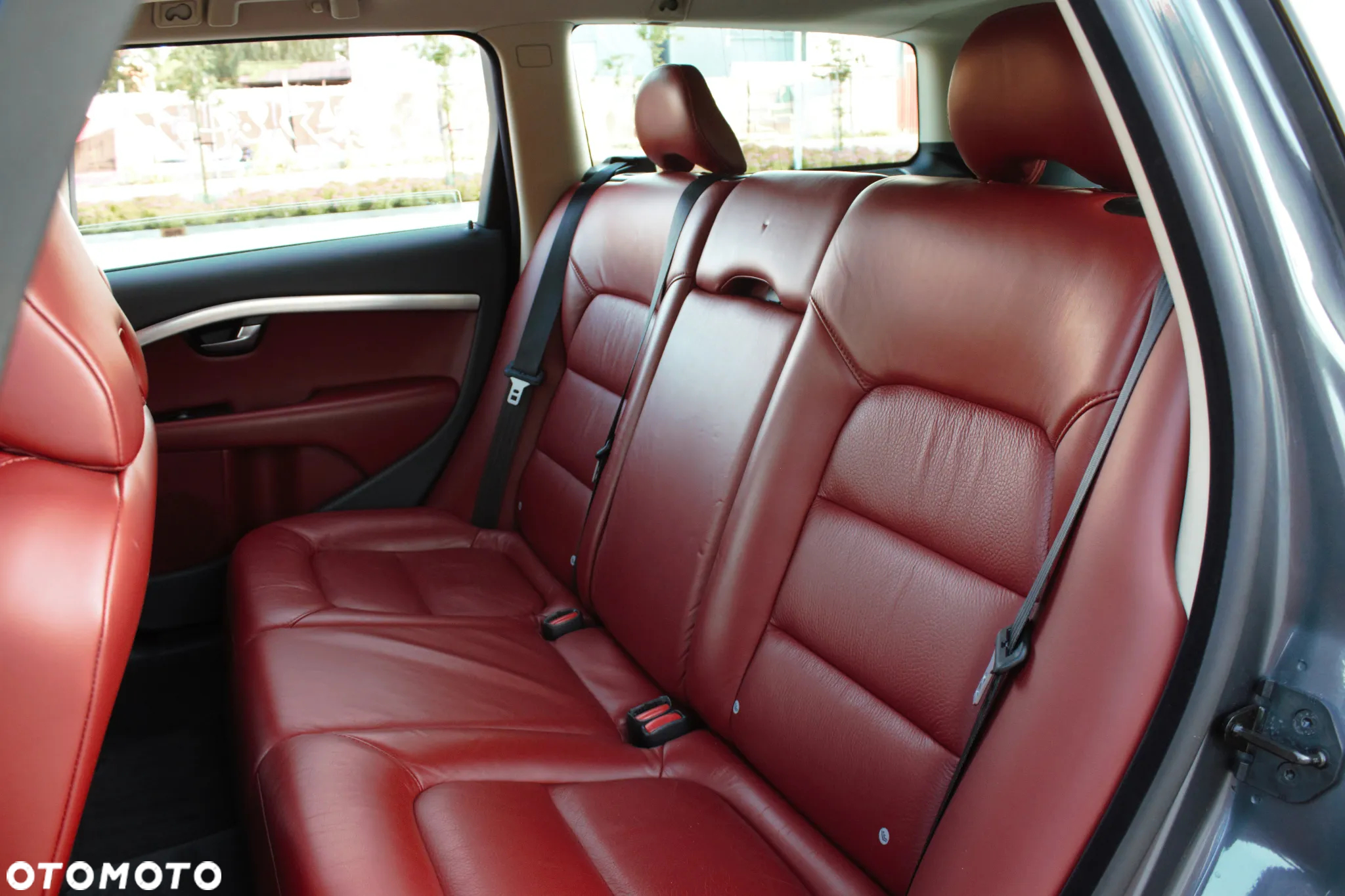 Volvo V70 2.5T Kinetic - 23