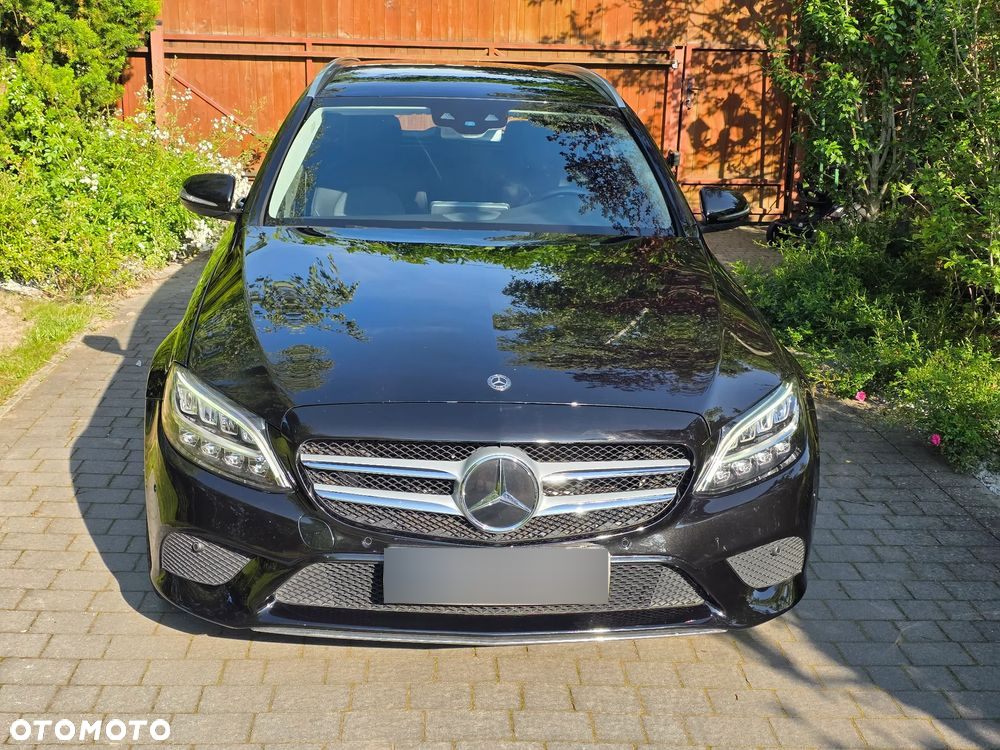 Mercedes-Benz Klasa C 180 9G-TRONIC - 9