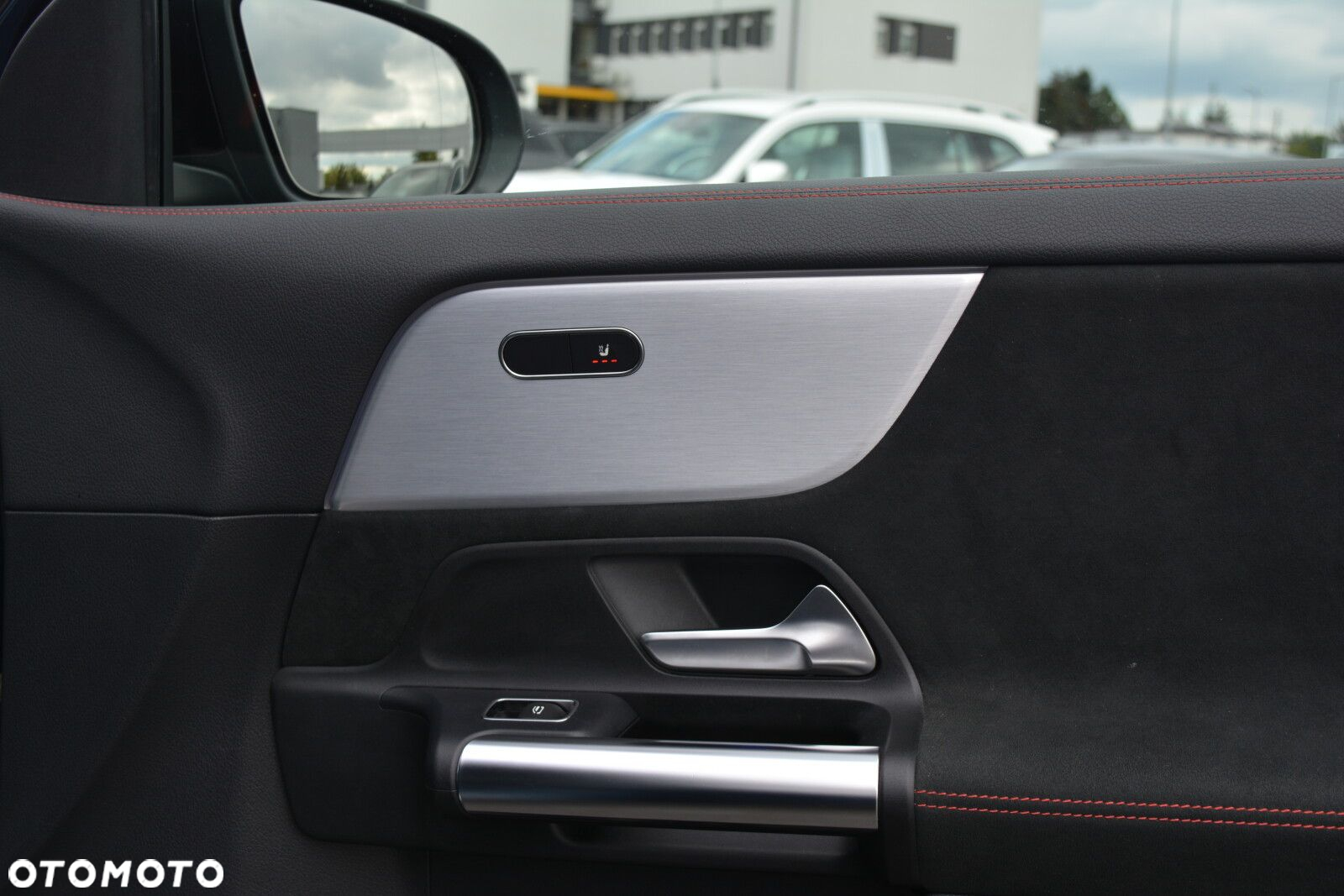 Mercedes-Benz GLA 200 d - 22