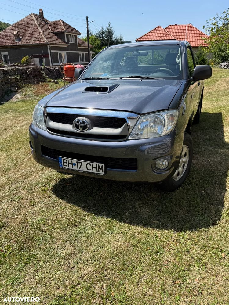 Toyota Hilux - 3